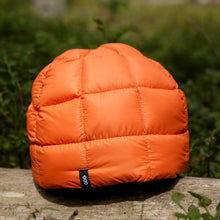 Load image into Gallery viewer, Goose Down Beanie – Ultralight, Warm, and Packable Winter Hat for Hiking, Skiing, and Outdoor Adventures